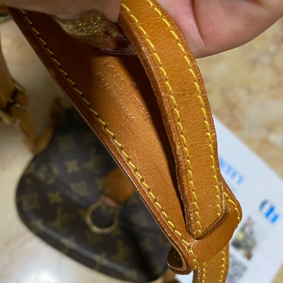 Louis Vuitton Saint Cloud GM crossbody - Picture 6 of 14